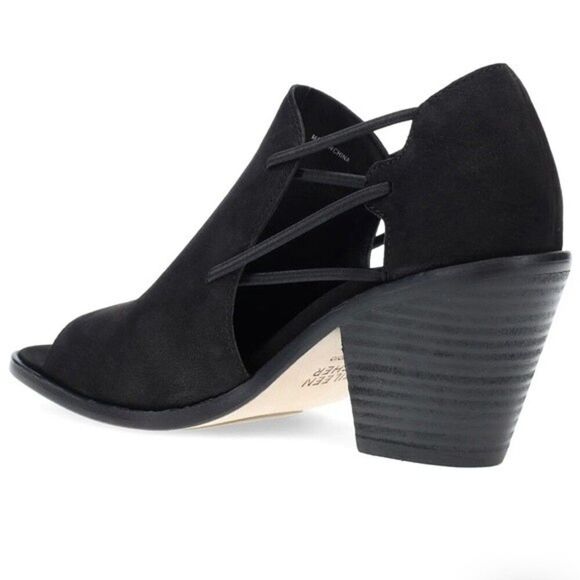 Eileen Fisher Allie Cutout Sandals Black - Picture 2 of 13